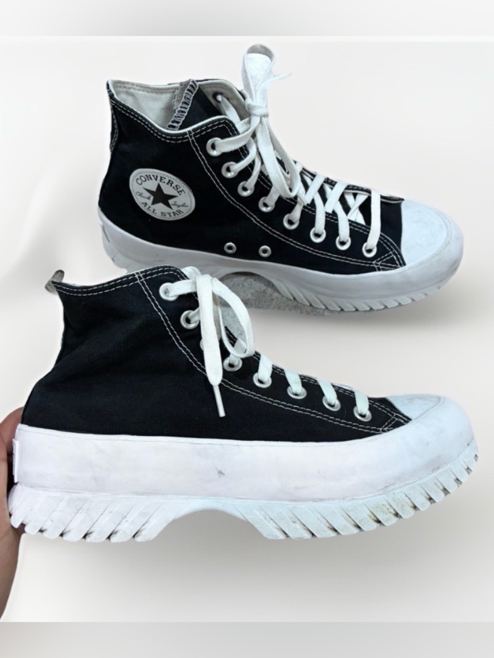Converse Chuck Taylor All Star Lugged Hi 2.0 Platform Women's 9